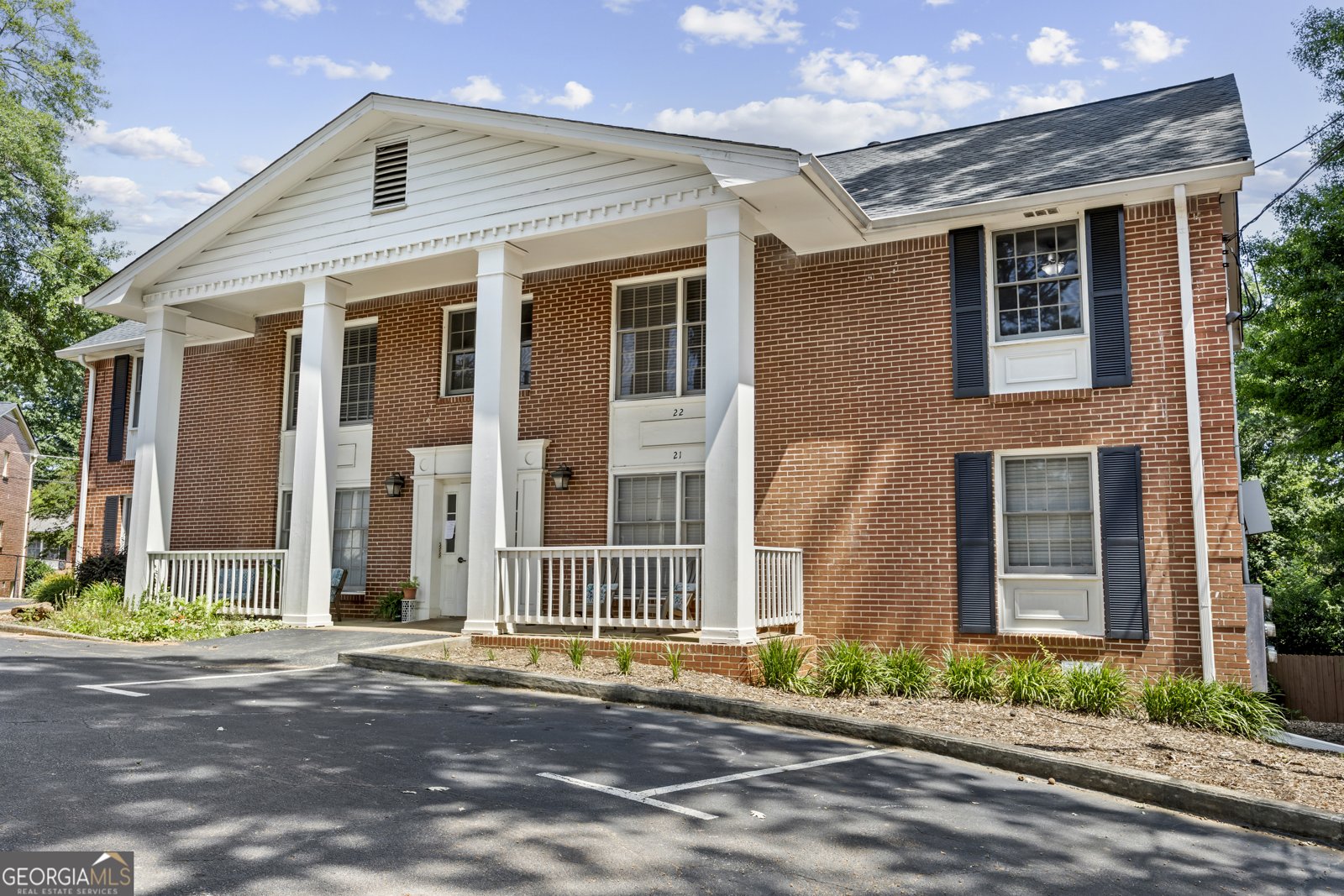 135 E Hill St Decatur - 3