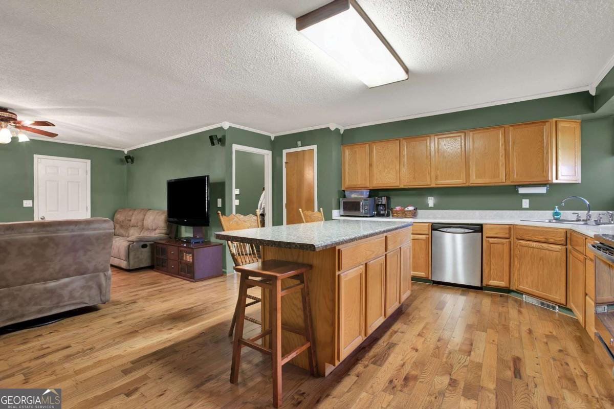 5345 Nicklesville Road Resaca - 29