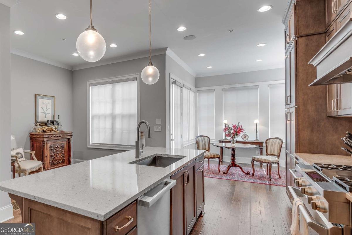 345 Glen Iris Drive Atlanta - 11