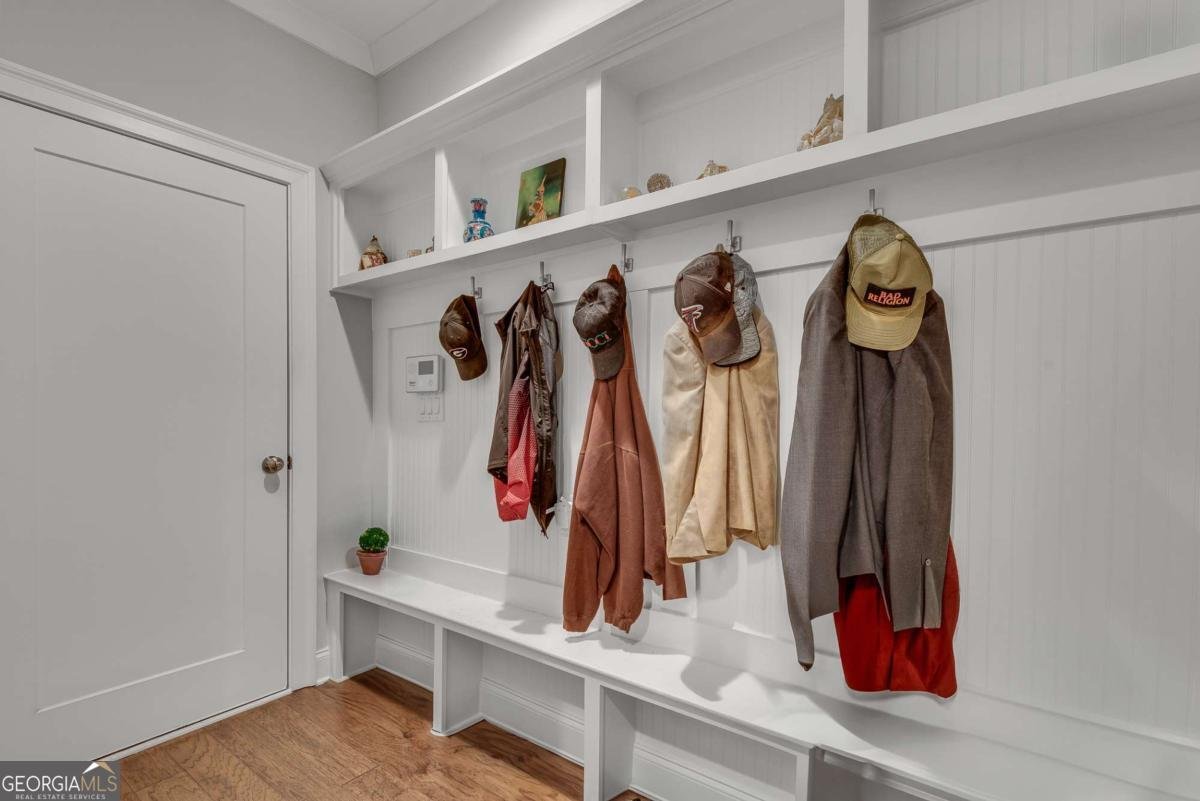 345 Glen Iris Drive Atlanta - 24