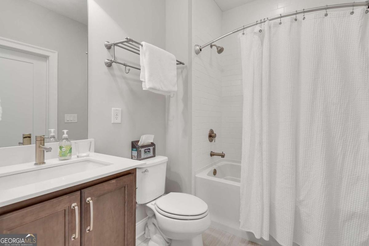 345 Glen Iris Drive Atlanta - 38