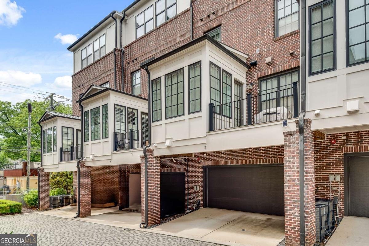 345 Glen Iris Drive Atlanta - 45