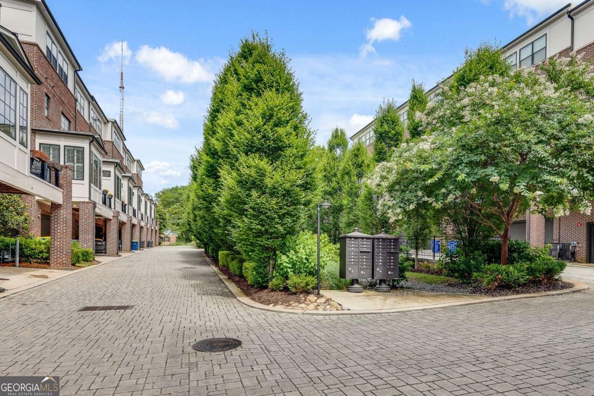 345 Glen Iris Drive Atlanta - 46
