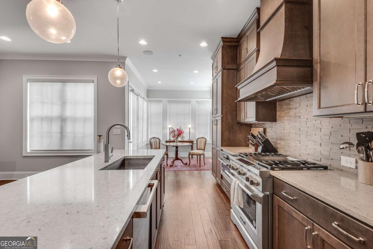 345 Glen Iris Drive Atlanta - 9