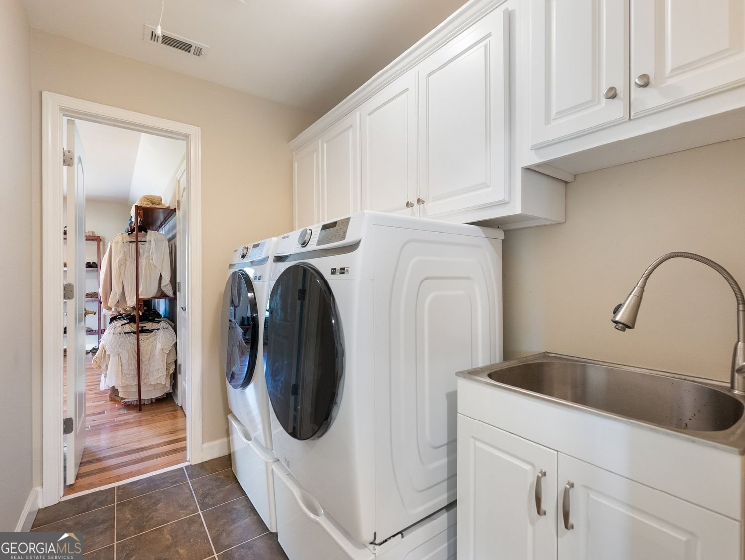 70 Baker Pond Court Court Jefferson - 37