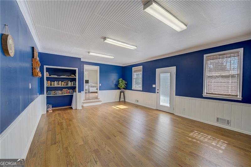 202 HEIGHTS Place Canton - 13