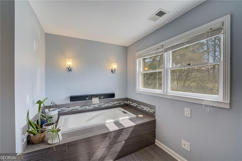 202 HEIGHTS Place Canton - 29