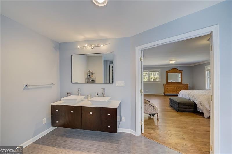 202 HEIGHTS Place Canton - 31