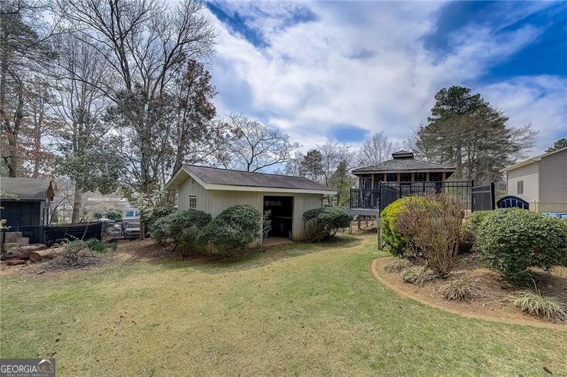 202 HEIGHTS Place Canton - 43