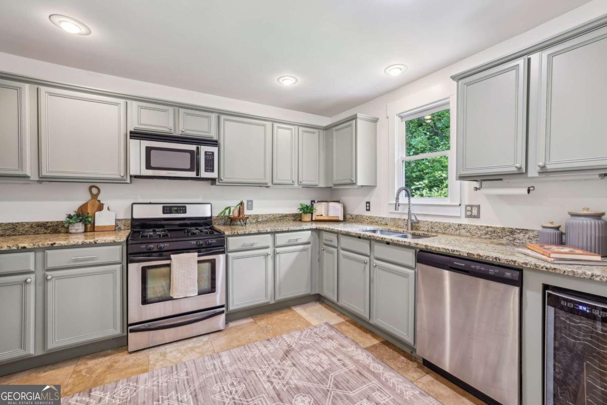 1592 Braeburn Drive Atlanta - 13