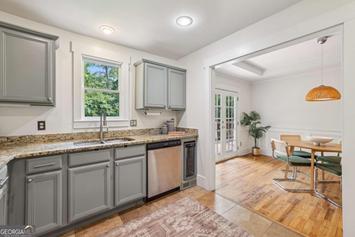 1592 Braeburn Drive Atlanta - 14