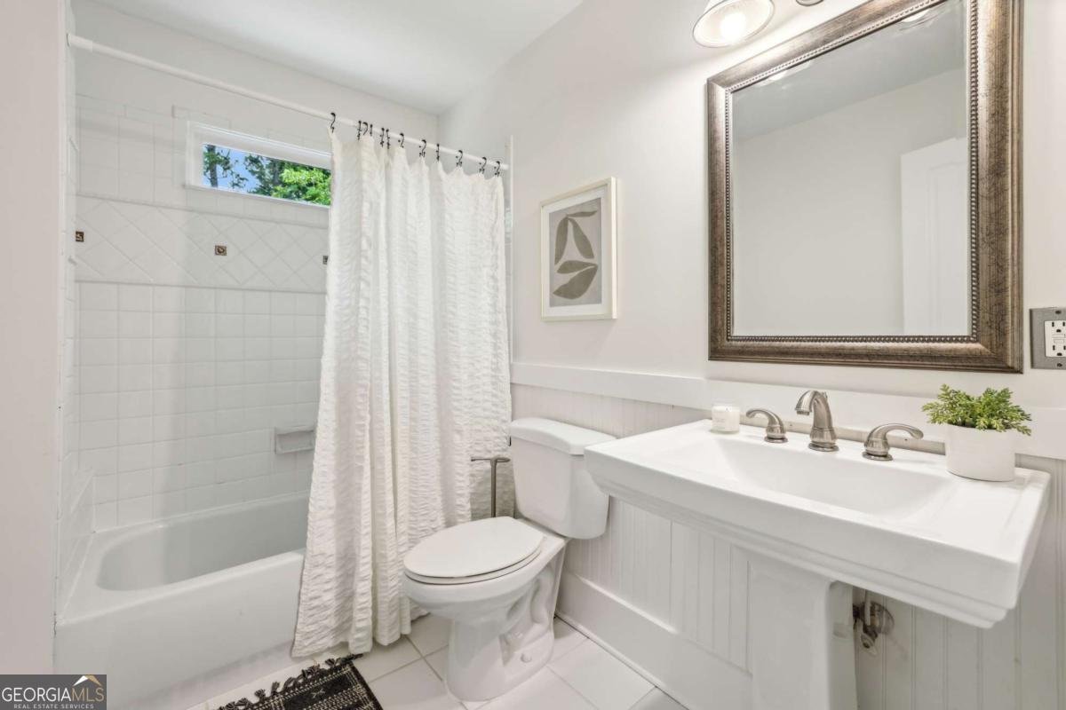 1592 Braeburn Drive Atlanta - 21