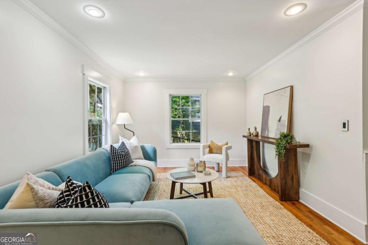 1592 Braeburn Drive Atlanta - 9