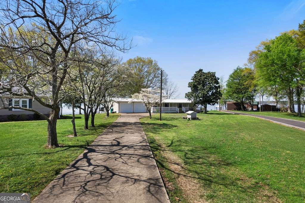 210 COUNTY ROAD 496 Centre - 2
