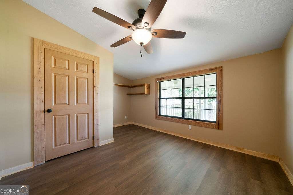210 COUNTY ROAD 496 Centre - 22