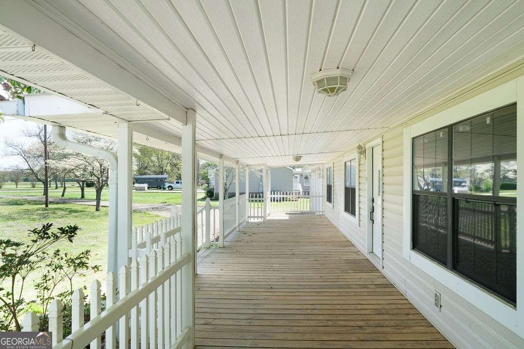 210 COUNTY ROAD 496 Centre - 7