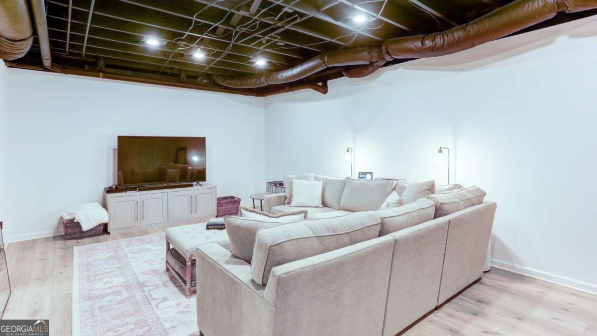 3290 Cherry Oak Lane Cumming - 32