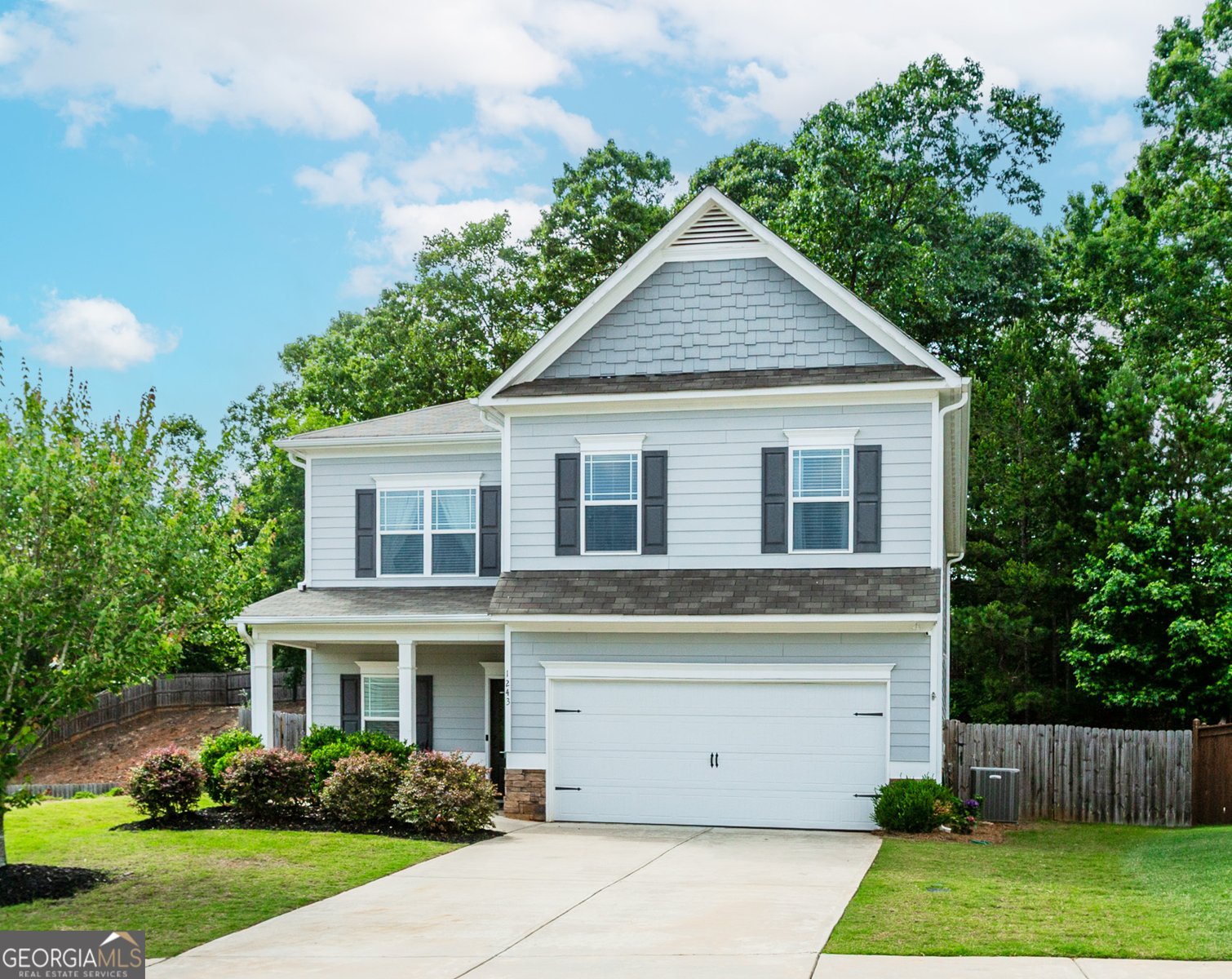 1243 Glenville Court Hoschton - 1