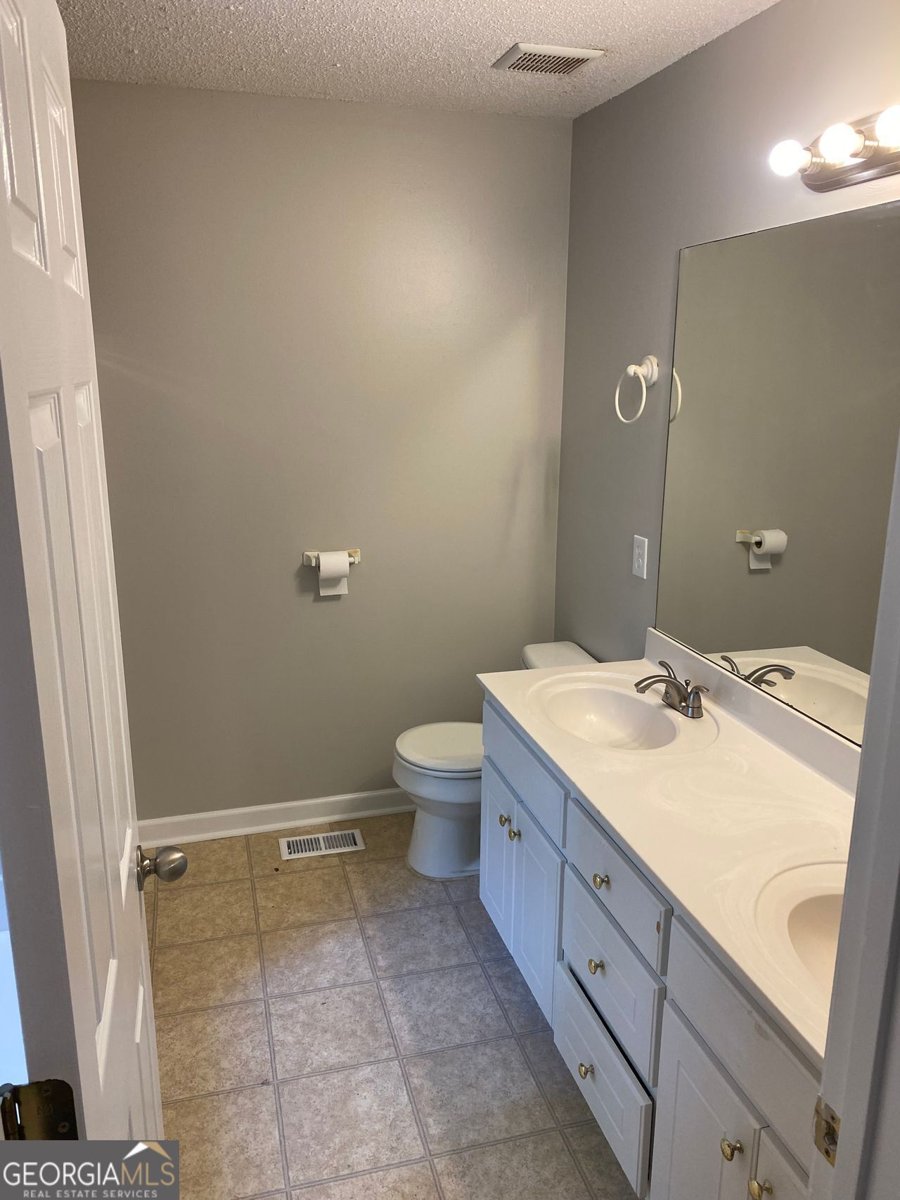 5119 HILL FARM Drive Woodstock - 11