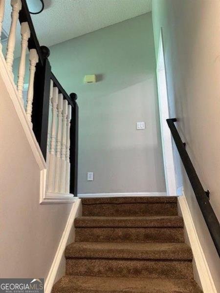 861 CREEK Trail Kennesaw - 23