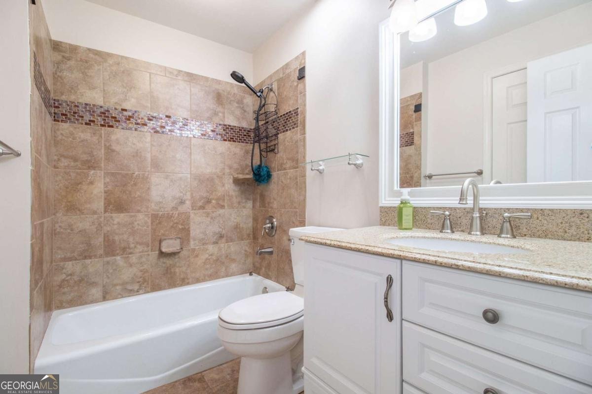 8255 Habersham Waters Road Atlanta - 19