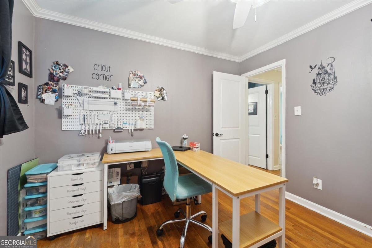 67 Lynn Avenue Garden City - 27