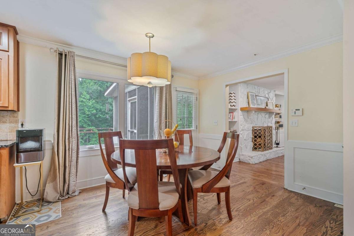 1777 Gate Trail Stone Mountain - 4