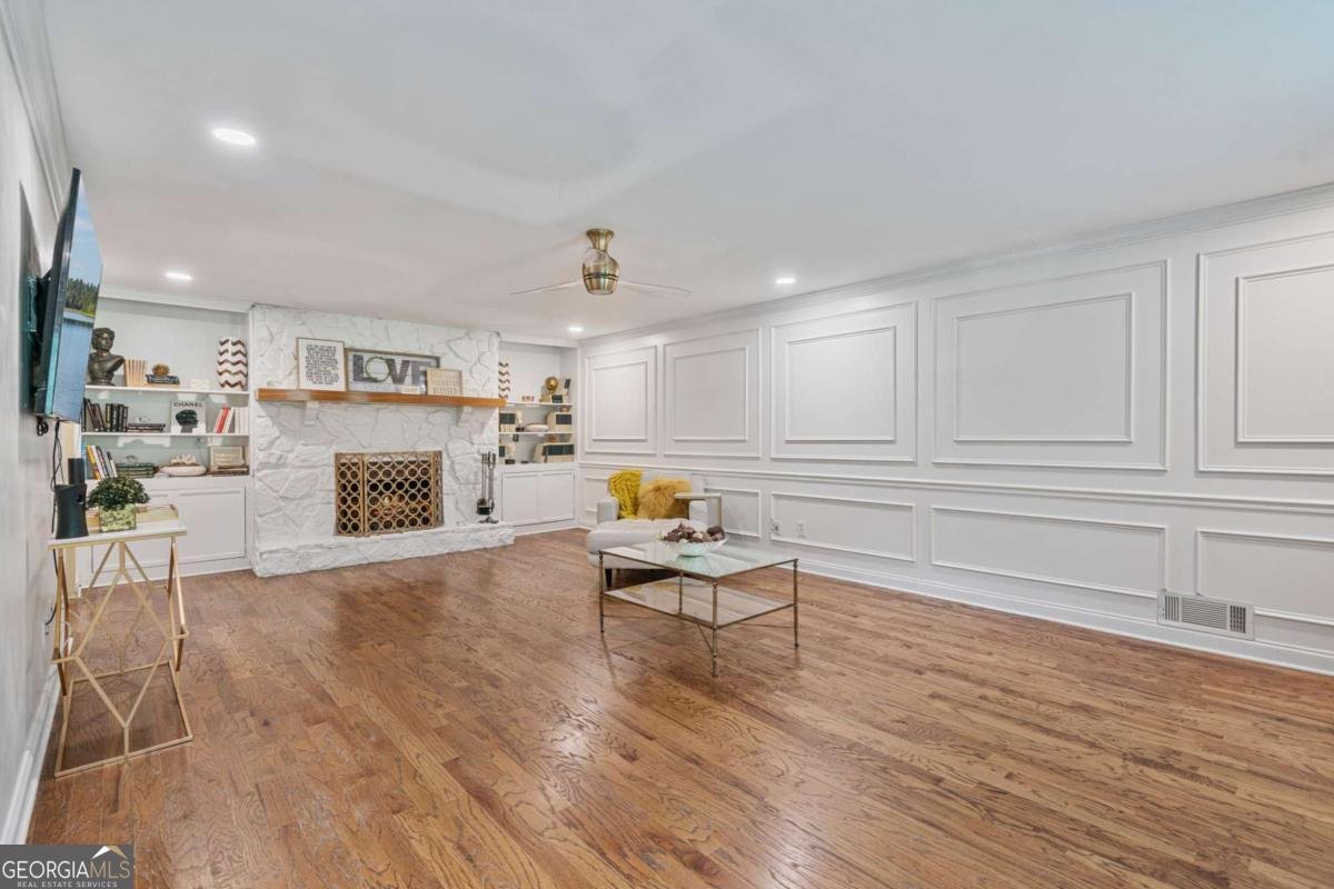 1777 Gate Trail Stone Mountain - 5