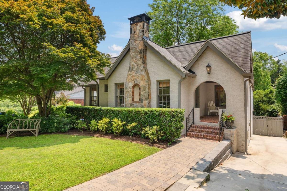 1748 Pelham Road Atlanta - 2