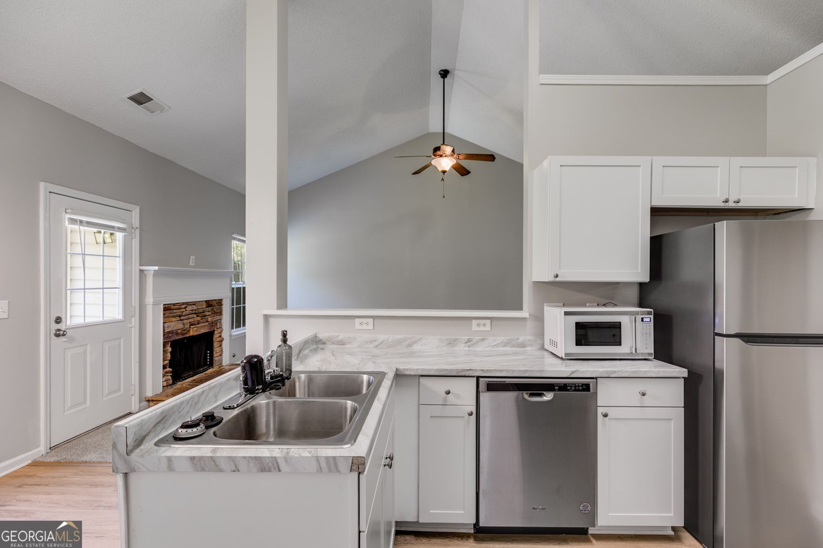 305 Overland Trail Temple - 14