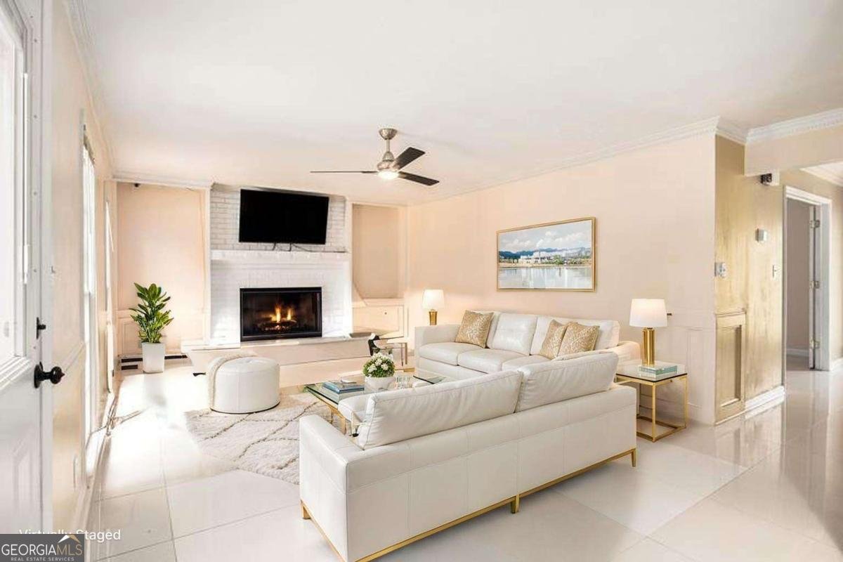 4837 Mystere Circle Lilburn - 10
