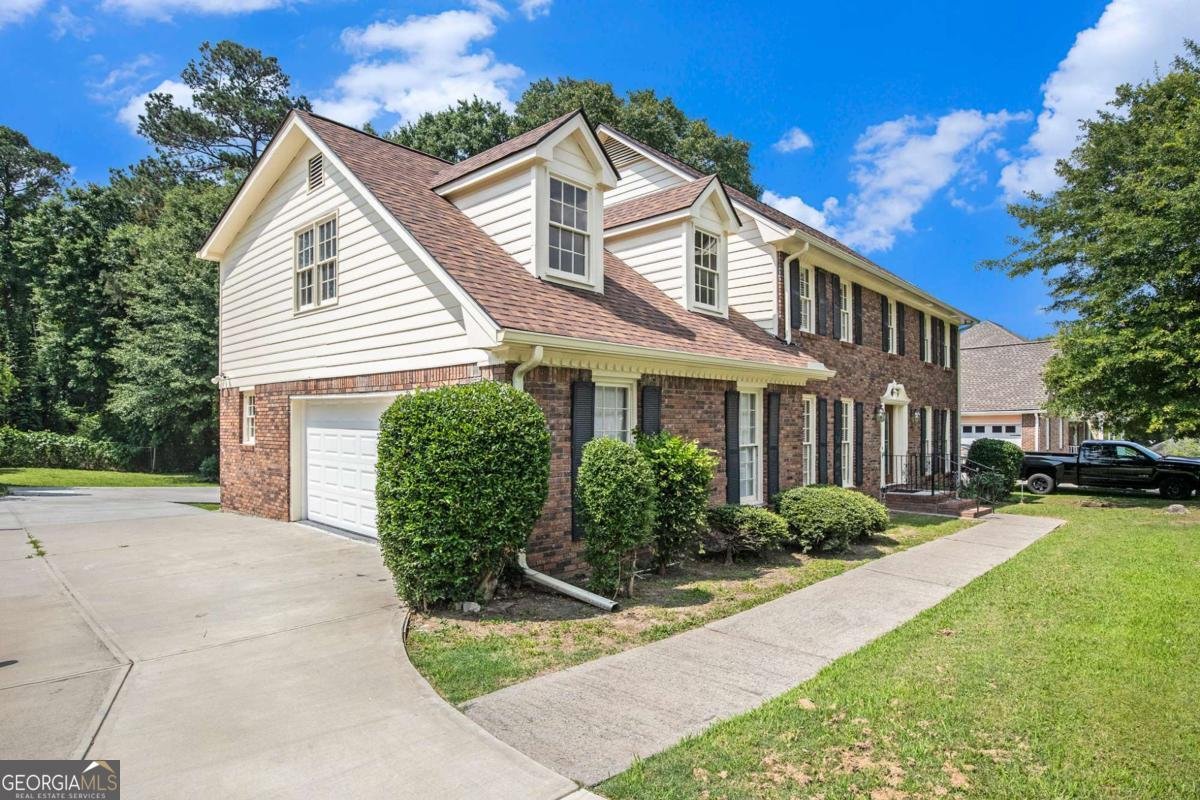 4837 Mystere Circle Lilburn - 2