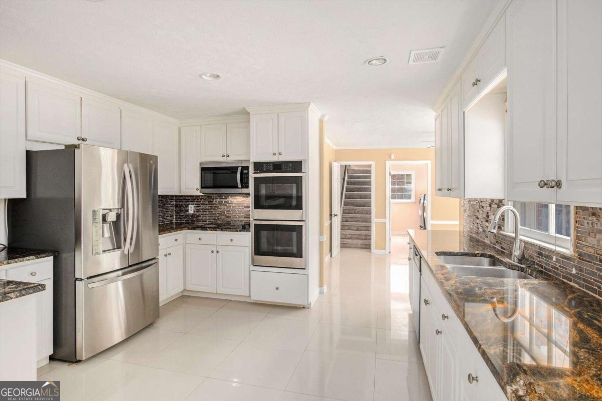 4837 Mystere Circle Lilburn - 6