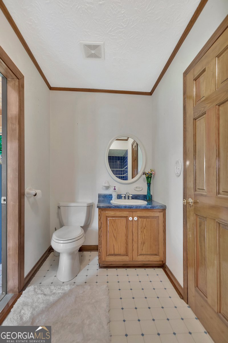 101 Myrtle Street Lavonia - 34