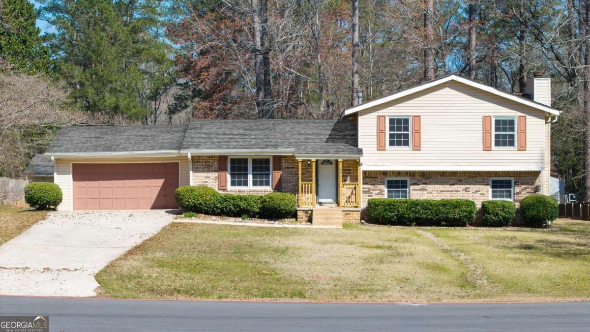 10 Buckthorne Drive Newnan - 1