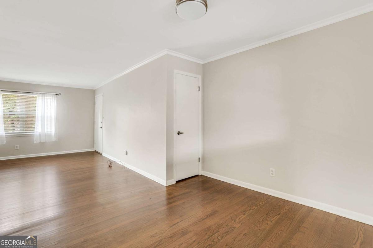4282 Roswell Road Atlanta - 14