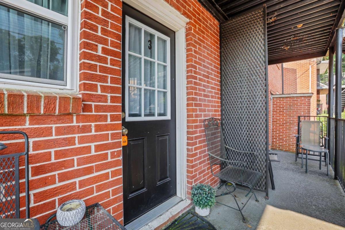 4282 Roswell Road Atlanta - 2