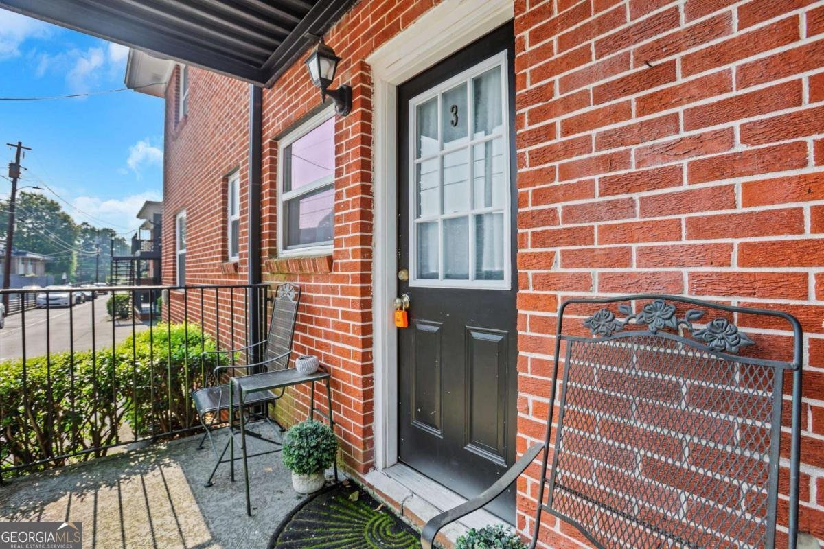 4282 Roswell Road Atlanta - 25