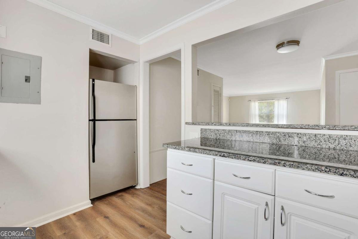 4282 Roswell Road Atlanta - 5
