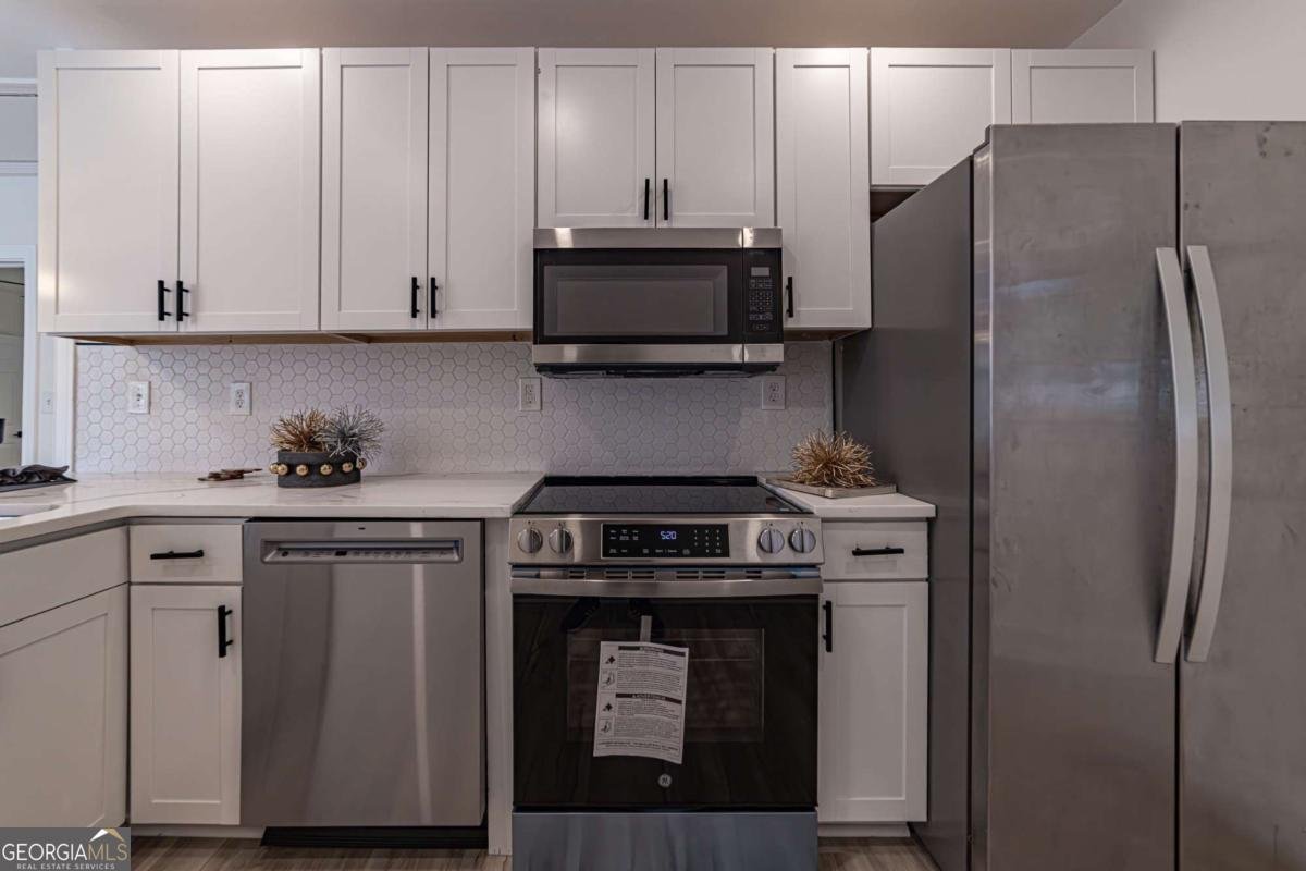 2736 Joyce Avenue Decatur - 28