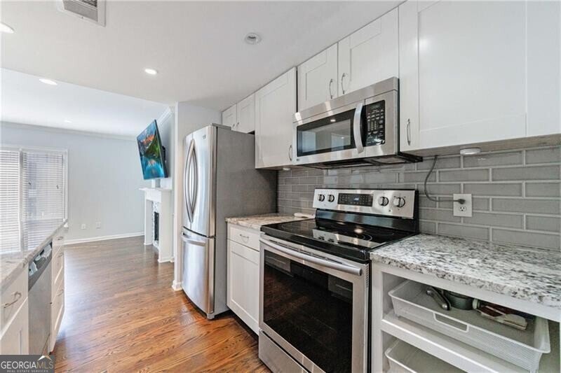 13 Ivy Square Atlanta - 12