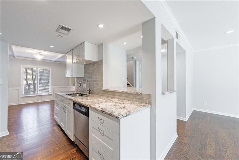 13 Ivy Square Atlanta - 13