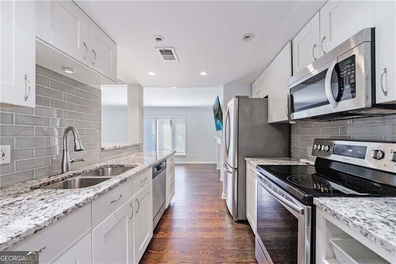 13 Ivy Square Atlanta - 16