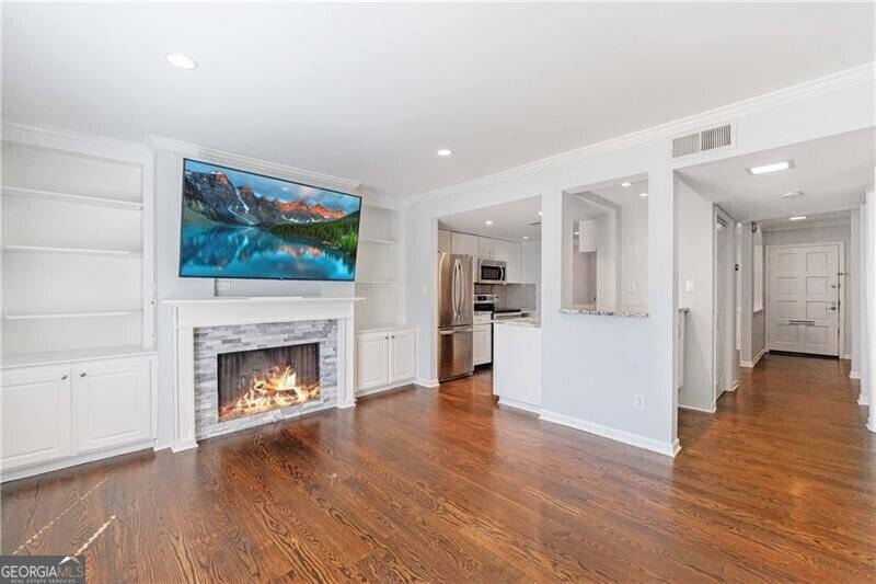 13 Ivy Square Atlanta - 18