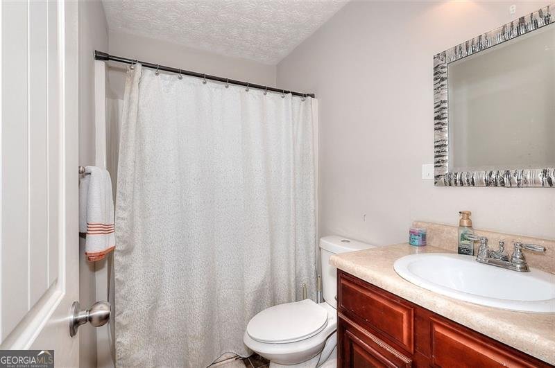 2314 Robin Dr. Loganville - 30