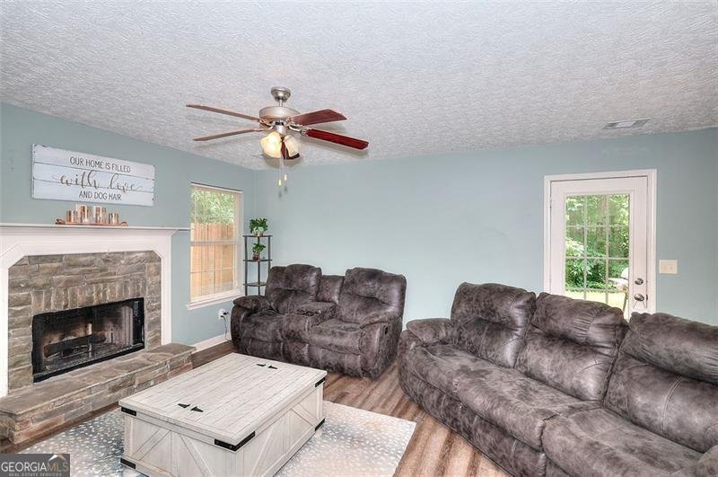 2314 Robin Dr. Loganville - 6