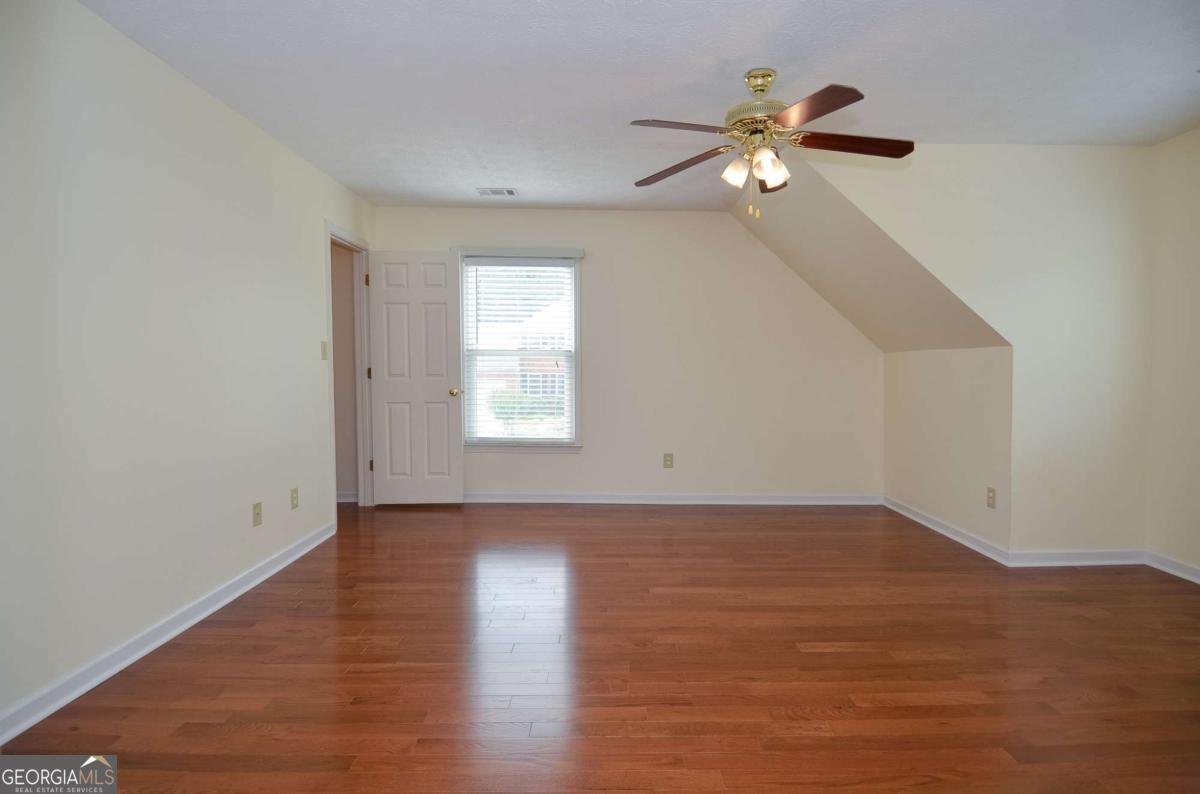 930 Cedar Bluff Trail Lilburn - 38