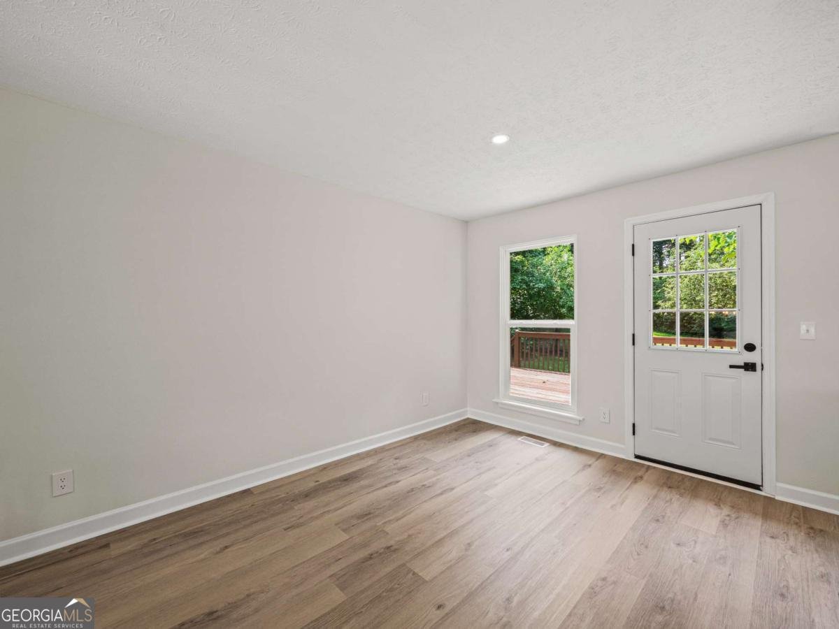 6213 Ivy Springs Drive Flowery Branch - 29