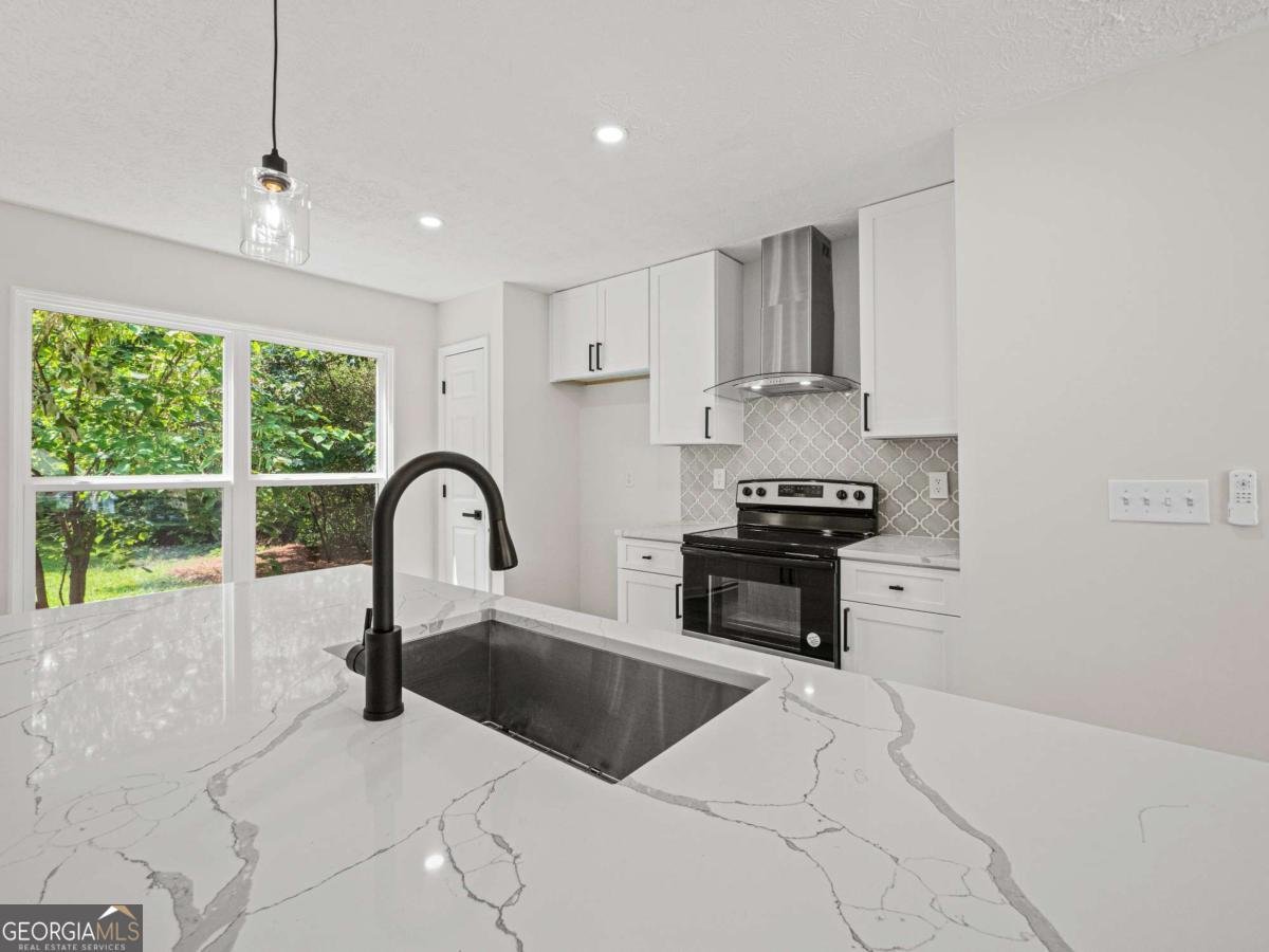 6213 Ivy Springs Drive Flowery Branch - 33