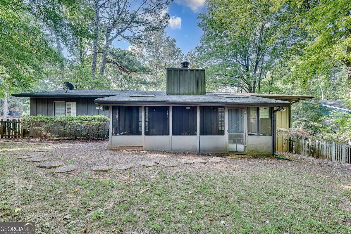 235 Trailmore Court Roswell - 30